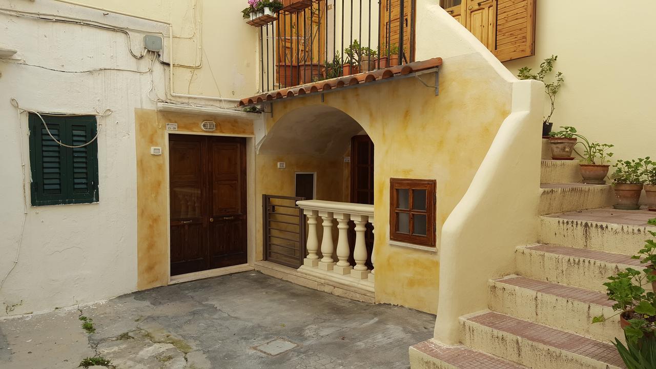 Case Vacanze Carpe Diem Centro Storico Gallipoli Ngoại thất bức ảnh